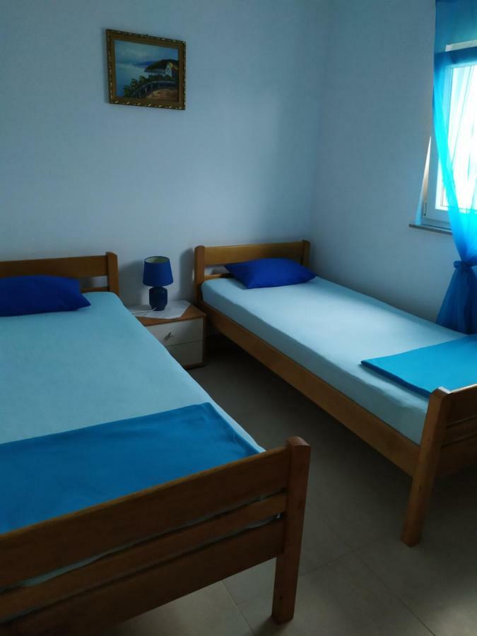 Apartmani Vjeko Vir Exterior photo